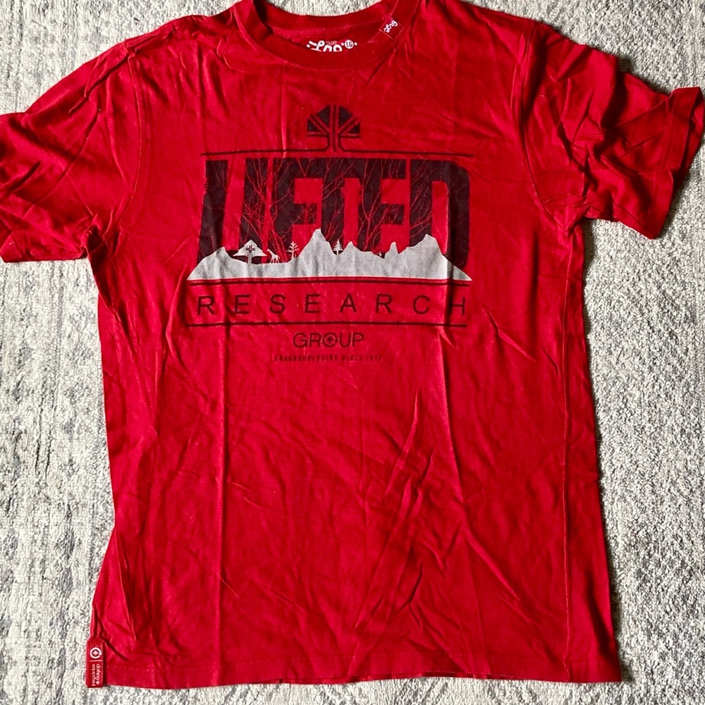 Men’s LRG Shirt